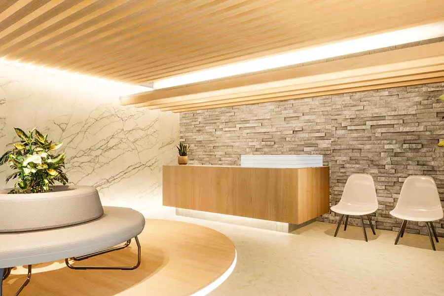 通いやすい価格とリラックスできる空間