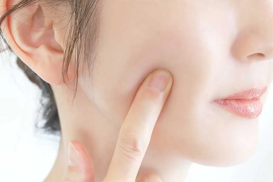 肌質改善・ツヤ肌になりたい女性